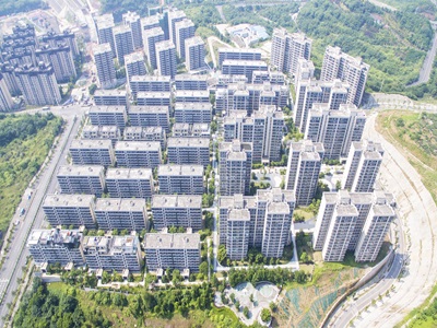 <b>绿地·重庆·大渡口·绿地城四期二标</b>